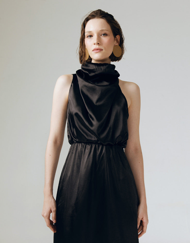 Amelia Ruffle Dress in Black