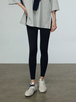 Load image into Gallery viewer, Classic Workout Leggings [2 Colours]
