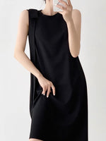 Load image into Gallery viewer, Long Bow Pleat Shift Dress in Black
