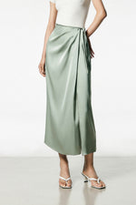 Load image into Gallery viewer, Maxi Drape Tie Skirt in Green
