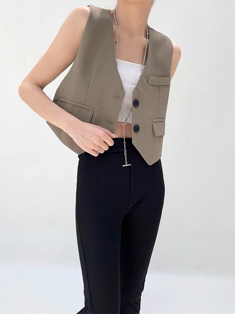 Relaxed Boxy Sleeveless Vest Top in Latte