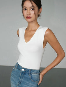 Sleeveless Cutout Back Top in White