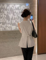 Load image into Gallery viewer, Korean Rino Vest [2 Colours]

