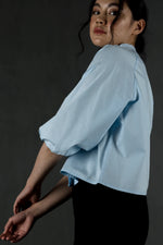 Load image into Gallery viewer, Cotton Poplin Blouson Sleeve Shirt in Sky Blue
