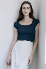 Load image into Gallery viewer, Korean Domanite Cutout Back Knit Top [4 Colours]
