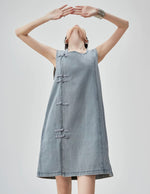 Load image into Gallery viewer, Denim Pankou Button Shift Dress in Blue
