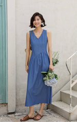 Load image into Gallery viewer, Sleeveless Maxi Dress in Blue
