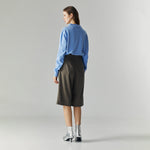 Load image into Gallery viewer, Elen Tailored Bermudas in Olive
