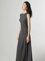 Load image into Gallery viewer, Sleeveless Line Stretch Dress [2 Colours]
