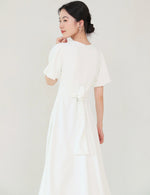 Load image into Gallery viewer, Twist Blouson Pocket Midi Dress in White
