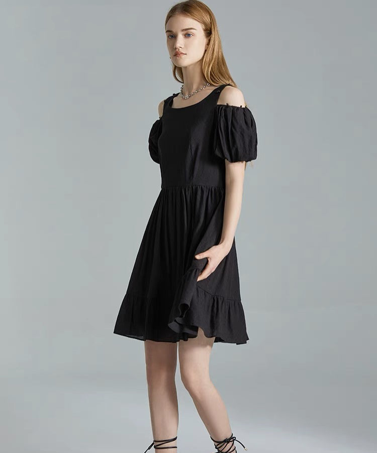 2-Way Off Shoulder Flare Dress in Black
