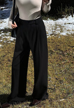 Load image into Gallery viewer, Relaxed Wide Leg Hook Trousers in Black
