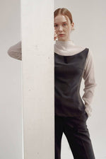 Load image into Gallery viewer, Korean Bilte Tailored Peplum Sleeveless Top [2 Colours]
