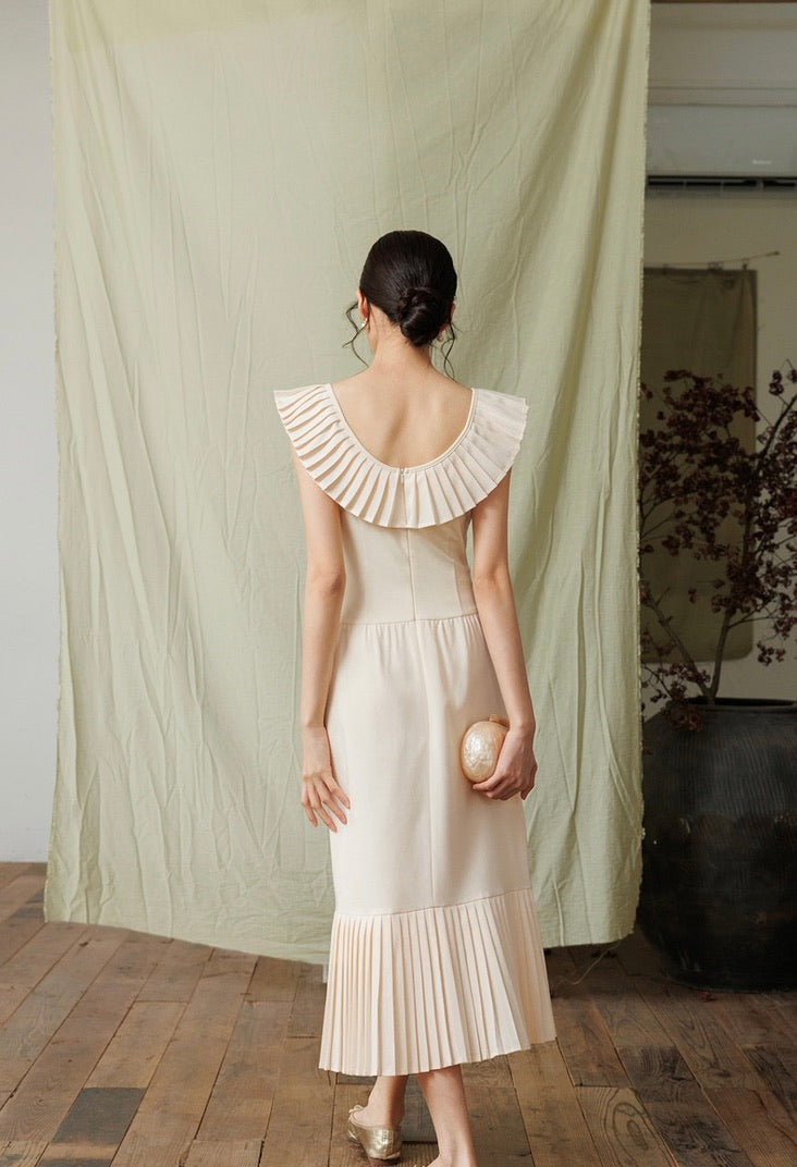 Tencel Blend Pleated Midi Dress in Cream