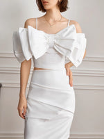Load image into Gallery viewer, Tailored Gathered Shift Skirt in White
