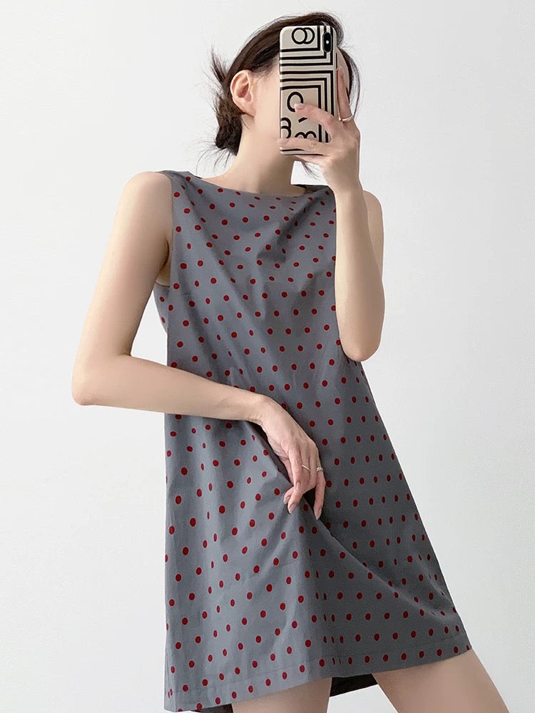 Polka Sleeveless Shift Dress in Grey