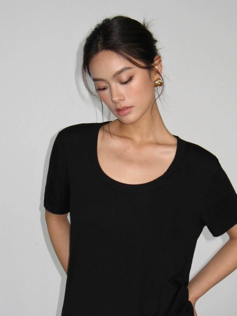 Classic Relaxed Scoop Neck Tee [3 Colours]