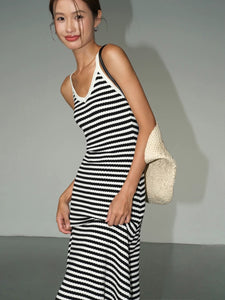 Striped Scallop Knit Dress in Black/White