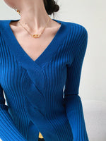 Load image into Gallery viewer, Ribbed Braid Top in Blue
