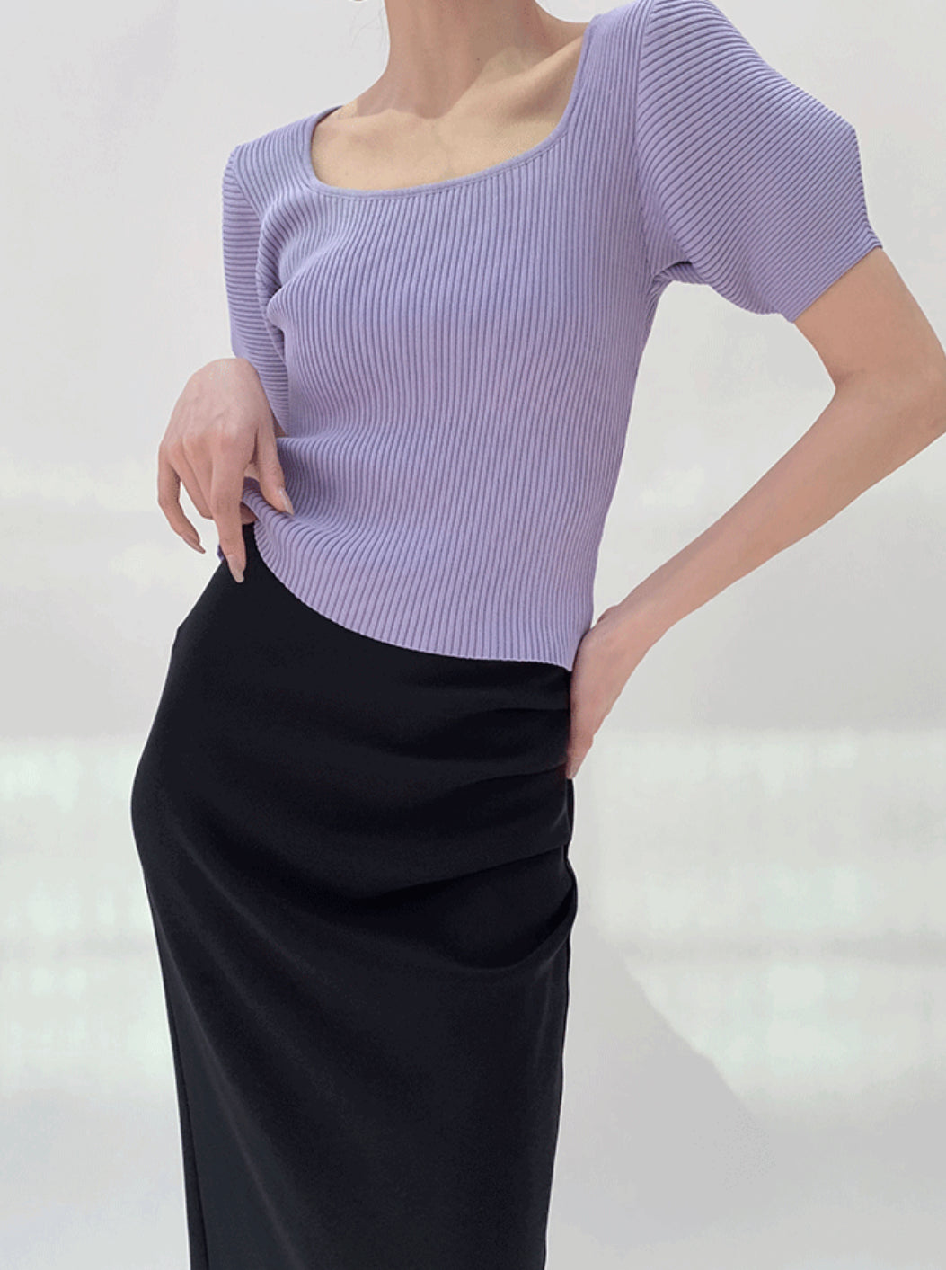 Ribbed Puff Sleeve Top in Purple