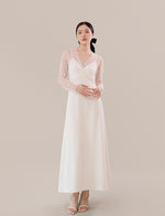 Load image into Gallery viewer, Long Lace Maxi Dress in White
