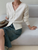 Load image into Gallery viewer, Wool Blend Cardigan in White
