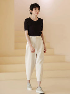 Tapered Cropped Line Trousers in Cream