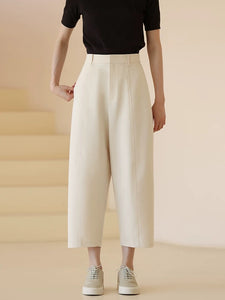 Tapered Cropped Line Trousers in Cream
