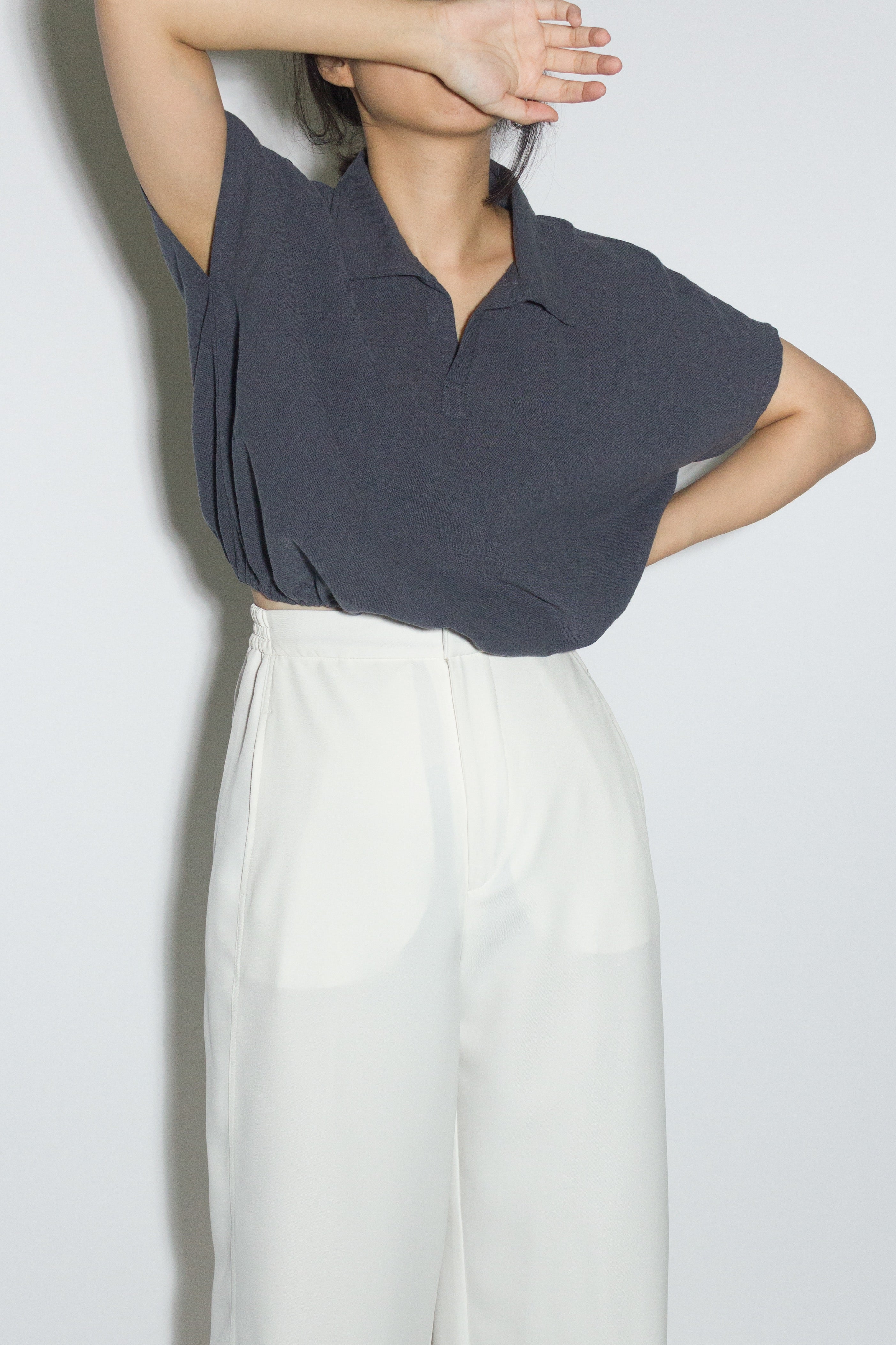 Linen Blend V-Collar Top in Blue Grey