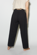 Load image into Gallery viewer, Linen Blend Straight Cut Pants in Black
