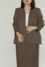 Load image into Gallery viewer, Japanese Twill Tailored Blazer in Brown
