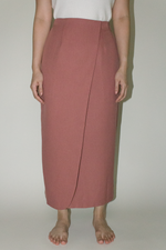 Load image into Gallery viewer, Japanese Twill Pocket Wrap Skirt in Coral
