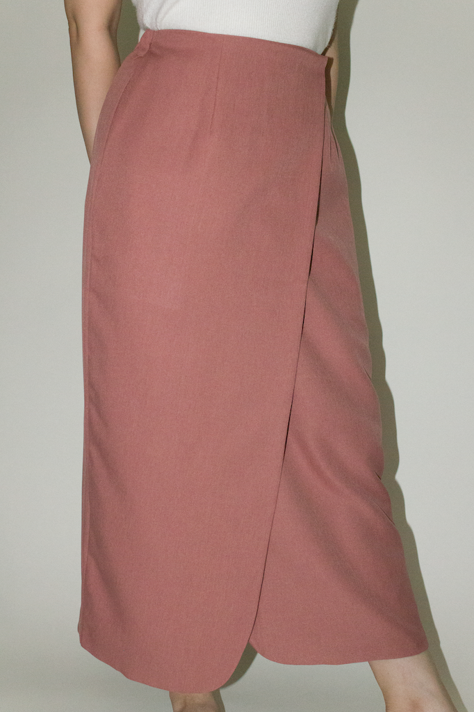 Japanese Twill Pocket Wrap Skirt in Coral