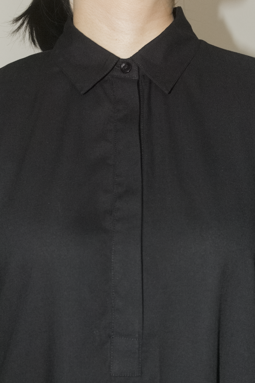 Tencel Cotton Button Collar Dress in Black
