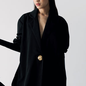 Leonie Midi Blazer in Black
