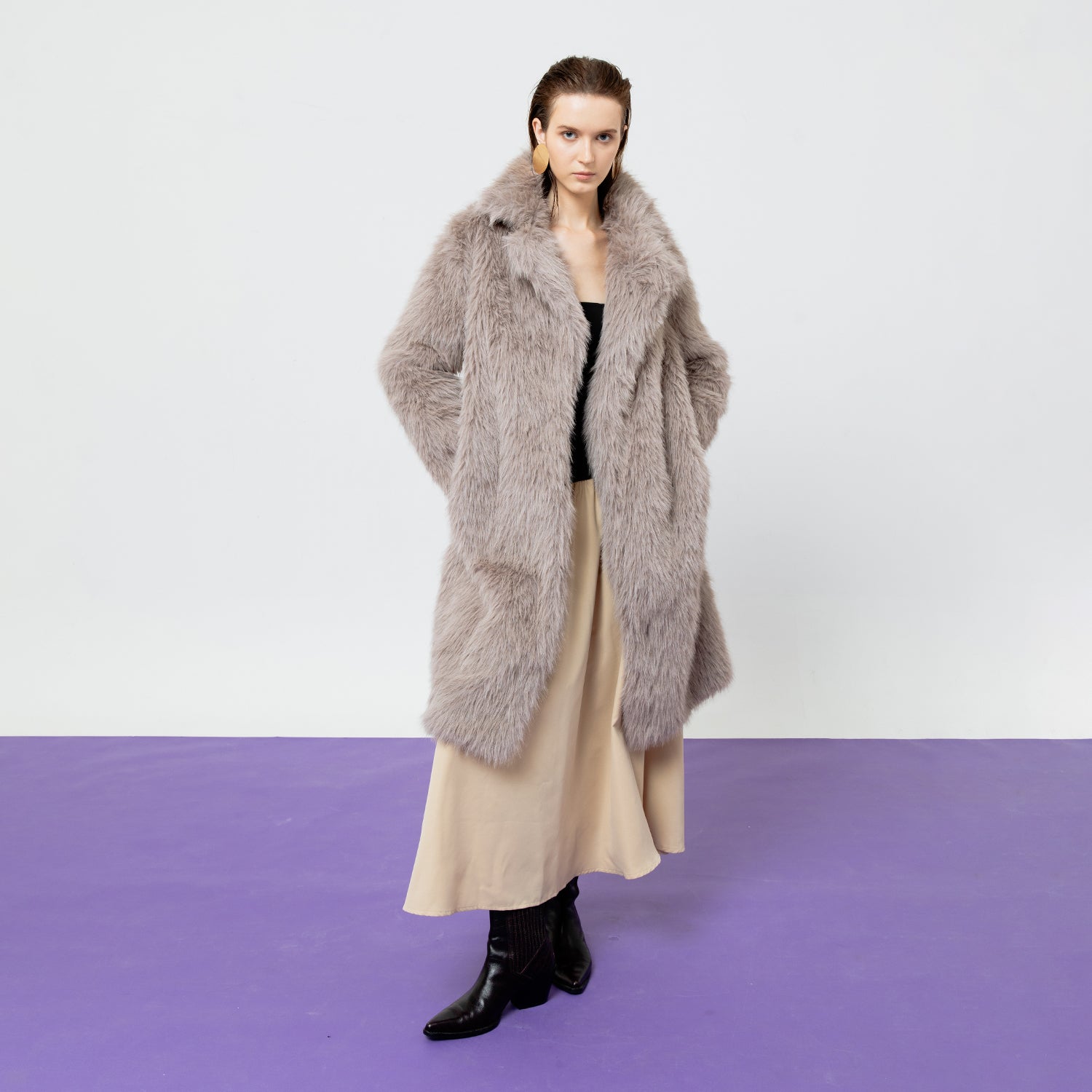 Nicoline Faux Fur Coat in Grey