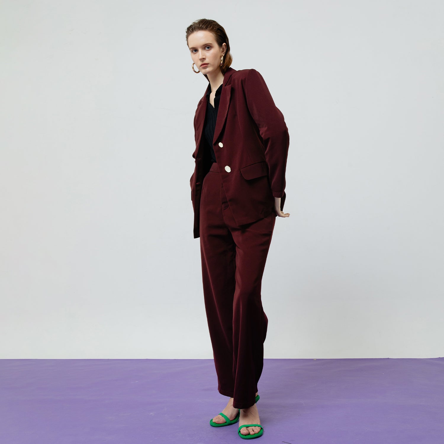 Zoe Tailored Pants in Maroon