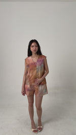 Load and play video in Gallery viewer, Maris Cap Sleeve Top in Mauve

