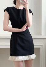 Load and play video in Gallery viewer, Sheath Ruffle Hem Dress in Black
