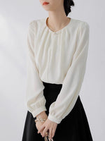 Load image into Gallery viewer, Pankou Button Long Sleeve Blouse in Cream
