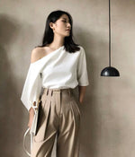 Load image into Gallery viewer, [Ready Stock] Cale White Off Shoulder Top
