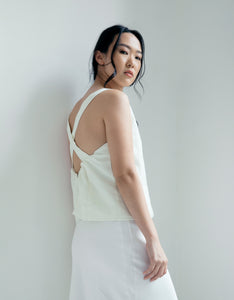 CR Cross Back Cropped Vest - White