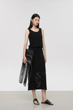 Load image into Gallery viewer, Knitted Net H-Line Skirt in Black
