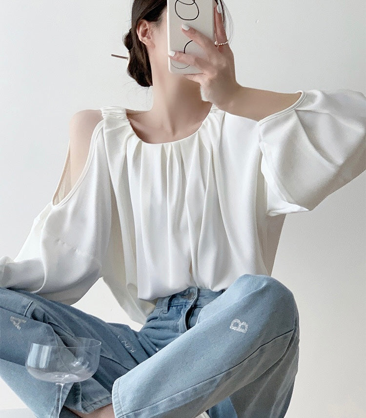 Shoulder Cutout Gather Blouse in White