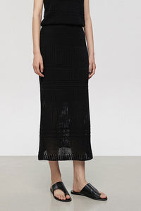 Knitted Net H-Line Skirt in Black