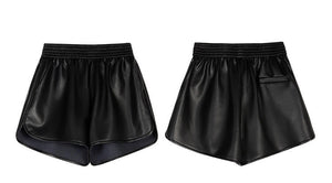 [Ready Stock] Carbon Coal PU Leather Shorts in Black