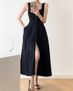 Load image into Gallery viewer, Sleeveless 2-way Zip Pocket Dress in Black
