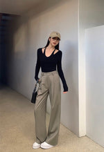 Load image into Gallery viewer, Classic Tailored Wide Leg Trousers in Khaki
