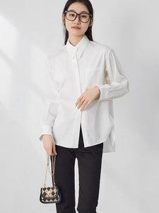 Classic Oversized Pocket Shirt in White