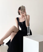 Load image into Gallery viewer, Sleeveless 2-way Zip Pocket Dress in Black
